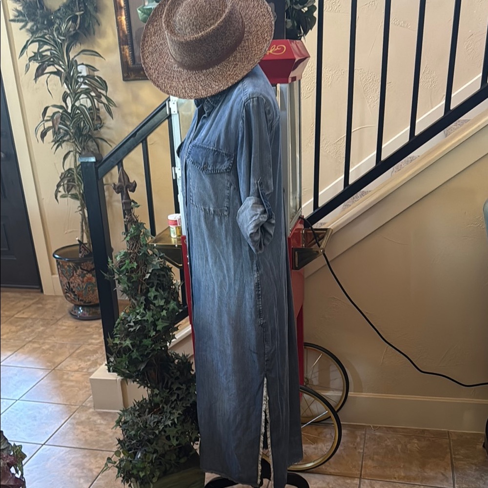 Chelsea & Violet Blue Buttoned Maxi Dress with Cuffed Sleeves - Picture 5 of 6